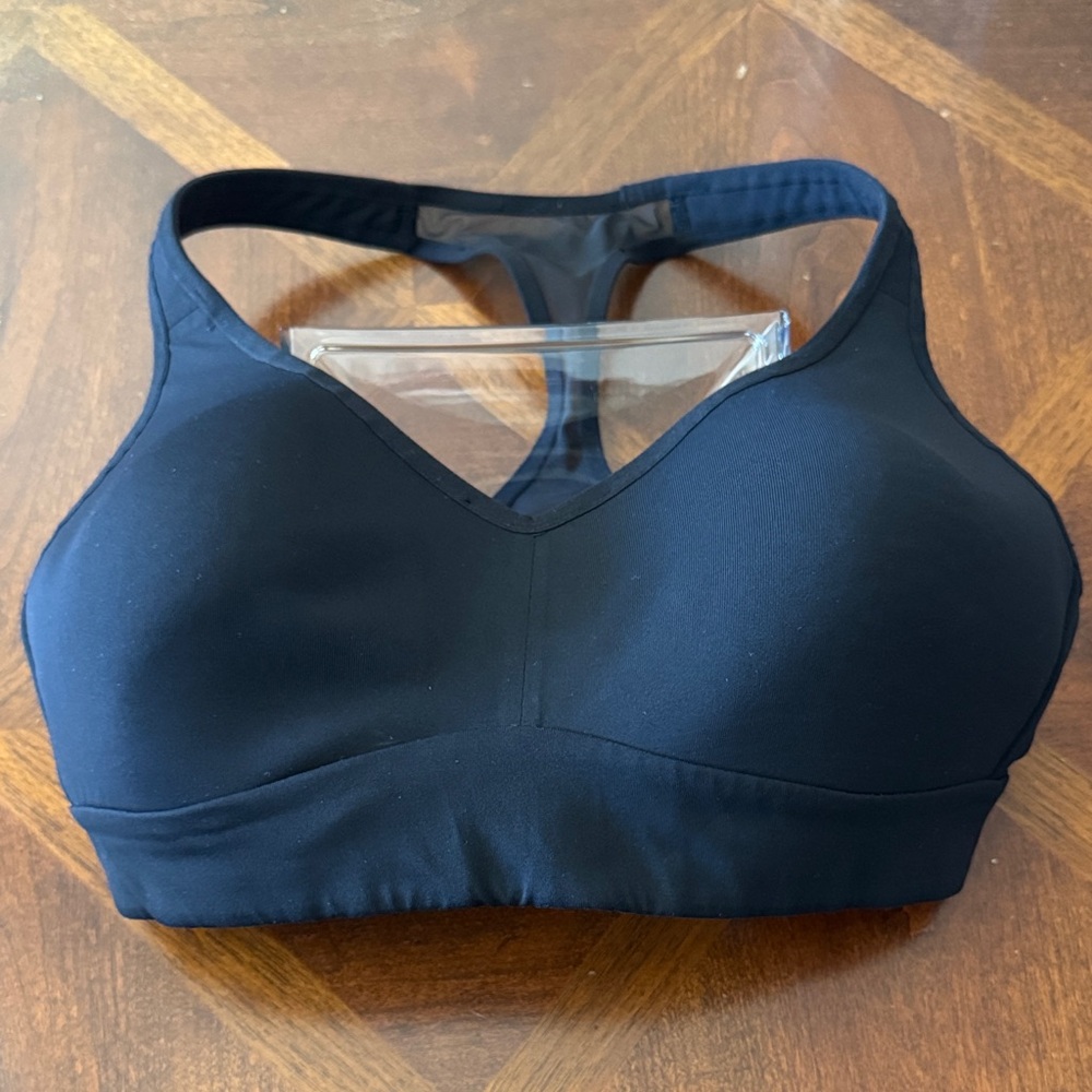 LULULEMON Women's Black Sports Bra